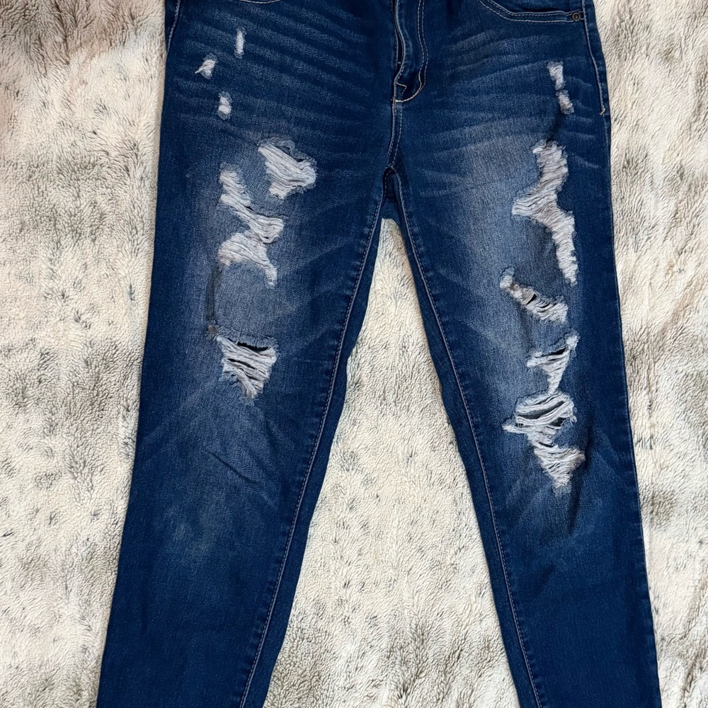 Distressed Evermore Jeans